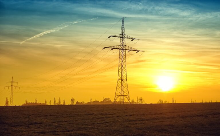 power lines 532720 1280